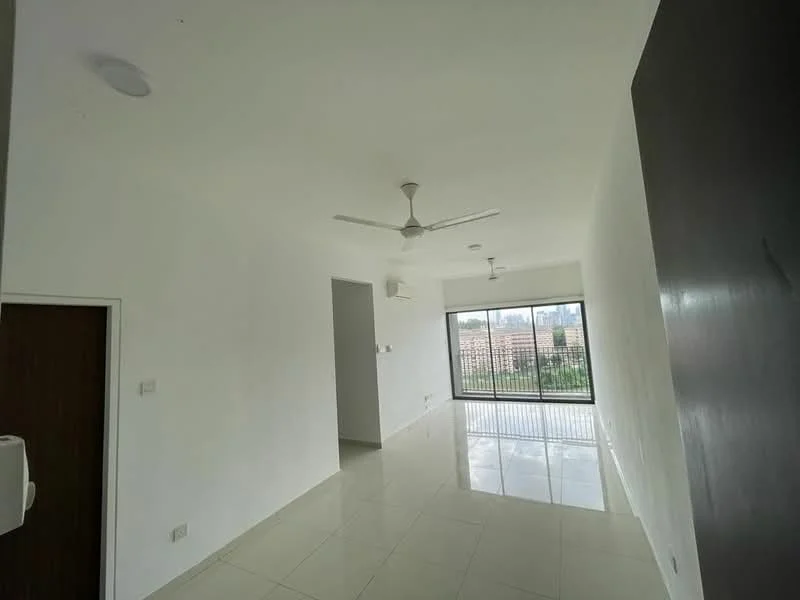 Living features: white painted walls, glossy tile flooring, 5-blade ceiling fan, wall-mounted split AC, floor-to-ceiling windows, sliding glass door, balcony access, natural light from large window; style: modern; view: city.