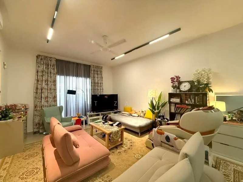 Living features: 3-seater fabric sofa in pink, armchair with patterned upholstery, coffee table, TV console, wall-mounted TV, area rug with intricate pattern, ceiling fan, recessed LED downlights, floor-to-ceiling windows with sheer curtains, decorative plants, bookshelf, framed artwork, decorative clock; style: modern.