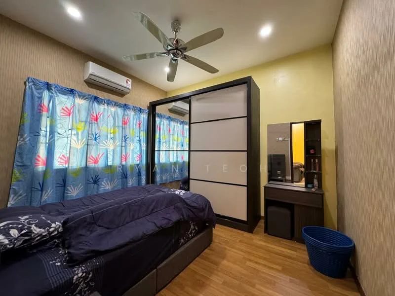 Bedroom features: queen-size bed with dark bedding, upholstered headboard, built-in wardrobe with sliding doors, wooden flooring, ceiling fan with light, wall-mounted air conditioning unit, decorative curtains with floral pattern, dressing table with mirror, small storage unit, wastebasket; style: modern.
