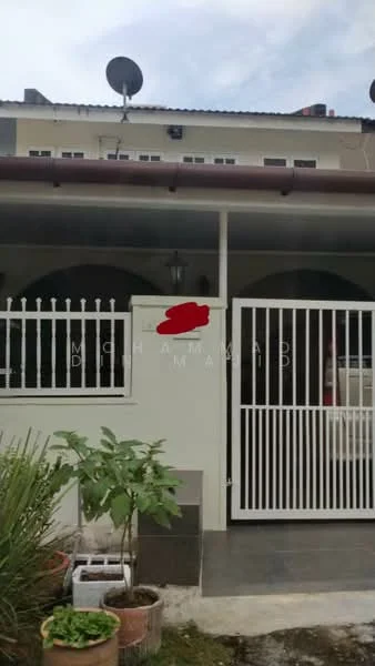 Exterior type: linked terrace house; features: white painted facade, metal grille gate, covered porch, paved walkway, garden area with plants, satellite dishes on roof, awnings over windows; style: modern.