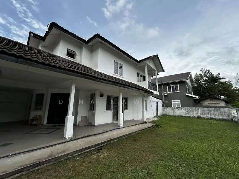 Exterior type: detached bungalow; features: white painted facade, pitched tile roof, two-storey structure, manicured lawn, concrete driveway, porch with columns, surrounded by greenery, adjacent to another building; style: modern.