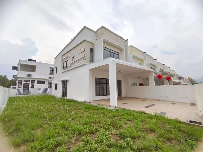 Exterior type: semi-detached house; features: white painted facade, flat roof, approximately 2-storey, manicured lawn, paved walkway, large windows, covered porch, surrounded by greenery; style: modern.