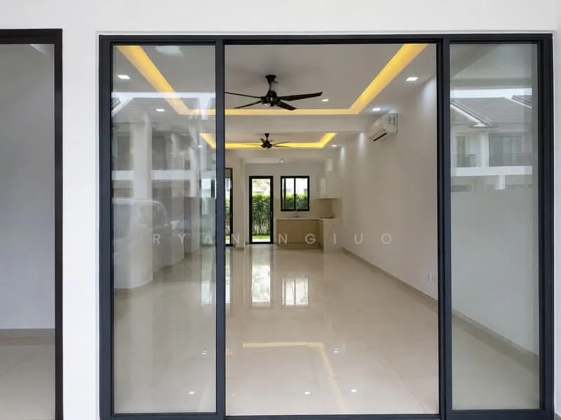 Living features: white painted walls, glossy tile flooring, tray ceiling with recessed lighting, 2-blade ceiling fan, floor-to-ceiling glass sliding doors, air conditioning unit, open layout to kitchen, natural light from windows; style: modern; view: garden.