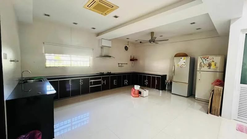 Kitchen features: black laminate cabinetry, black countertop, single-bowl stainless-steel sink, chrome pull-down faucet, built-in oven, freestanding fridge, 3-blade ceiling fan, recessed downlights, white tiled flooring, window with blinds, wall-mounted range hood, open layout; style: modern.