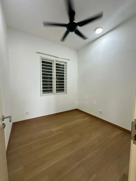 Bedroom features: white painted walls, wooden flooring, 5-blade ceiling fan, recessed downlight, window with horizontal slats, single window, no visible furniture; style: modern.