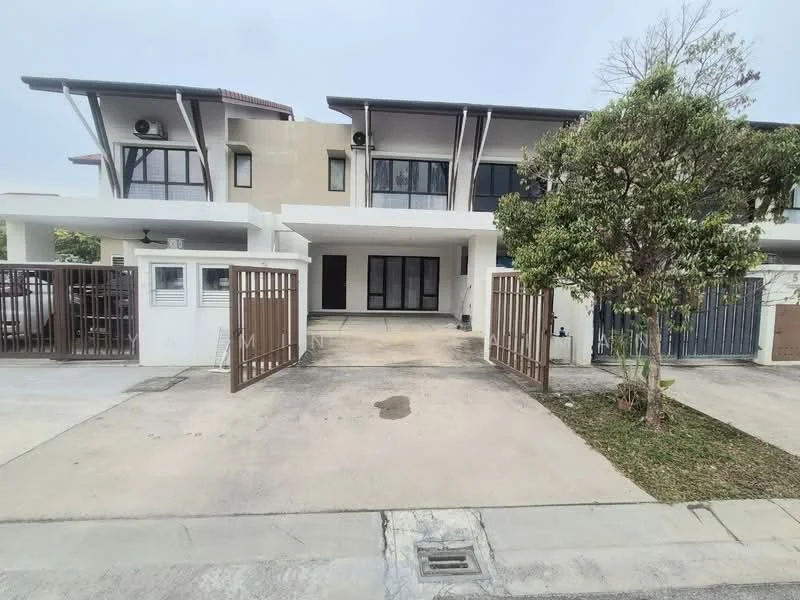 Exterior type: linked terrace house; features: two-storey building, white painted facade, glass windows, gated entrance, concrete driveway, manicured lawn, small tree in front yard, air conditioning units visible, front porch area, surrounded by low fencing; style: modern.