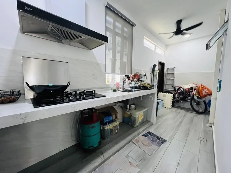 Kitchen features: marble countertop, stainless-steel gas hob, stainless-steel range hood, single-bowl stainless-steel sink, wall-mounted cabinet, open shelving, grey tile backsplash, 5-blade ceiling fan, wood-look tile flooring, kitchen appliances visible, storage containers, bicycle in corner; style: modern.