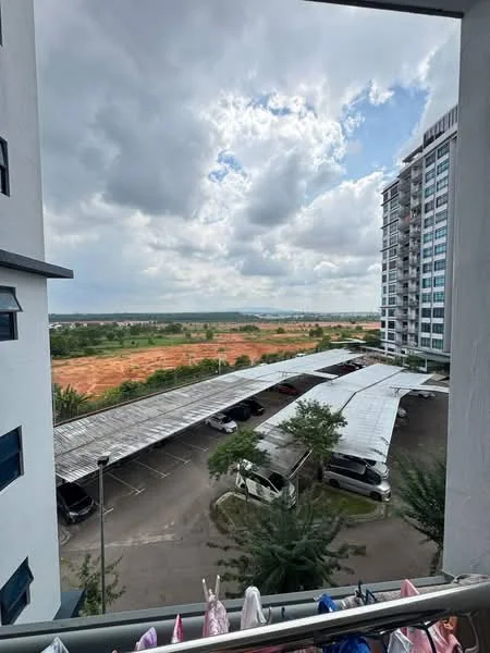 Room view: landscape.