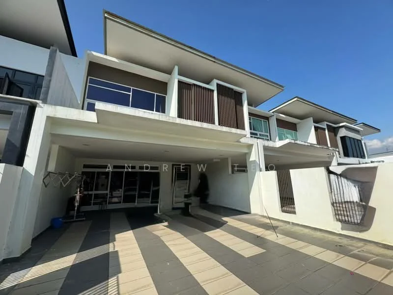 Exterior type: linked terrace house; features: white painted facade, flat roof, two-storey building, large glass windows, projecting balconies, manicured driveway, paved walkway, gated entrance, visible security grille, surrounded by greenery; style: modern.