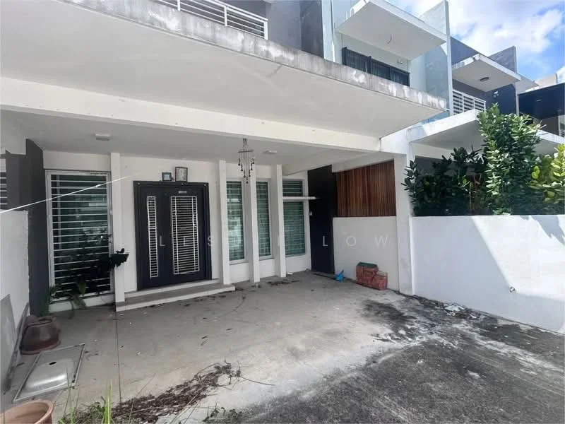 Exterior type: linked terrace house; features: white painted facade, glass sliding door, black front door with vertical slats, concrete flooring, manicured landscaping with plants, overhead light fixture, covered porch area, exposed concrete wall, windows with horizontal slats; style: modern.