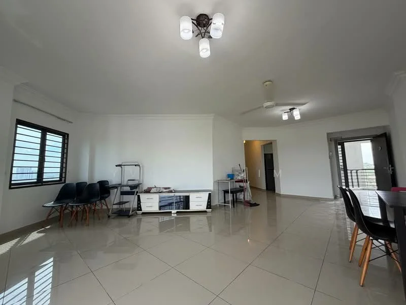 Living features: white painted walls, glossy ceramic tile flooring, tray ceiling with light fixture, 5-blade ceiling fan, large windows with horizontal slats, TV console, dining table, 4 dining chairs, open layout, natural light, neutral color scheme; style: modern; view: city.