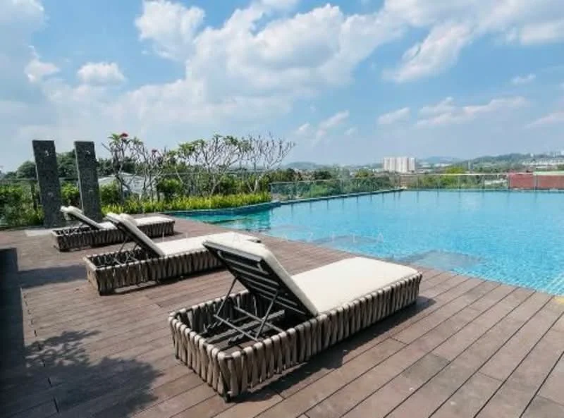 Exterior type: swimming pool deck; features: infinity pool, pool deck with loungers, wooden decking, landscaped greenery, city skyline view, glass railing; style: modern.