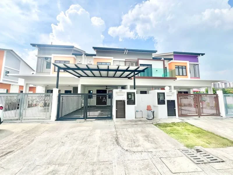 Exterior type: linked terrace house; features: two-storey building, painted facade in multiple colors, covered car porch with awning, metal gate, air conditioning units visible, manicured lawn, concrete driveway, balconies on upper floor, front entrance with security gate; style: modern.