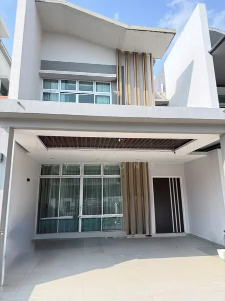 Exterior type: semi-detached house; features: white painted facade, wooden slats on facade, flat roof, large windows, glass sliding door, porch area, stone-paved walkway, modern architectural design; style: modern.