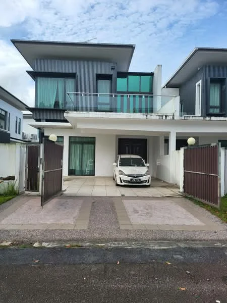 Exterior type: detached bungalow; features: two-storey building, white painted facade, glass balcony railing, large windows, double main entrance doors, paved driveway, front garden area, fenced perimeter, gated entry, modern architectural design; style: modern.
