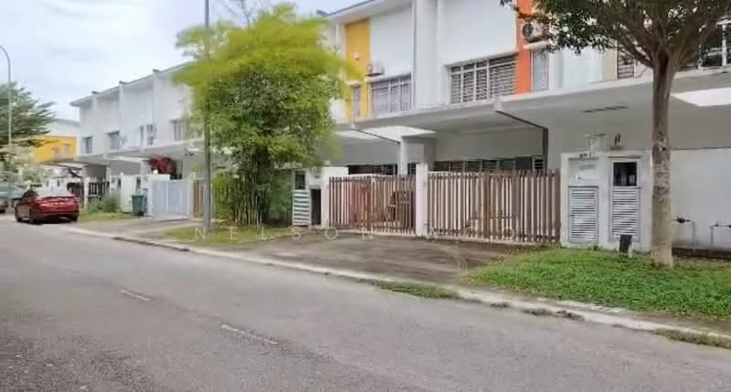 Exterior type: linked terrace house; features: two-storey building, white painted facade, yellow accent wall, wooden slatted fencing, manicured lawn, paved driveway, car porch, front garden, air conditioning units visible, street view, surrounded by greenery; style: modern.