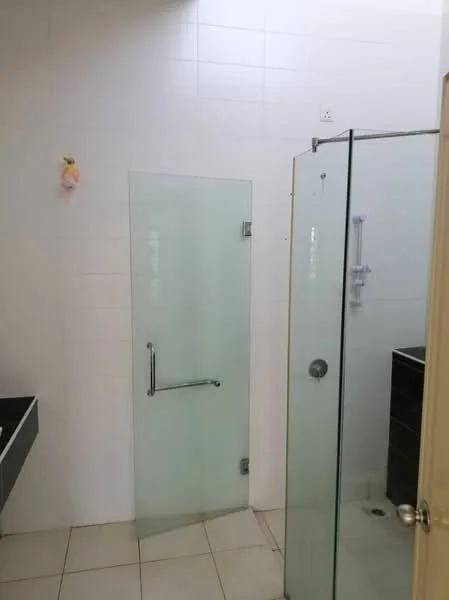 Bathroom features: glass shower enclosure, sliding glass door, white tiled walls, cream tiled flooring, wall-mounted shower head, chrome grab bar, black vanity unit, sink with faucet; style: modern.