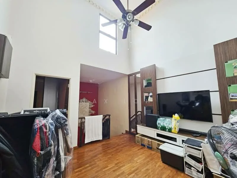Living features: wooden flooring, high ceiling, 5-blade ceiling fan, wall-mounted TV, entertainment unit, large window, decorative wall paneling, open layout, shelving unit, sofa, storage boxes, laundry area visible; style: modern.