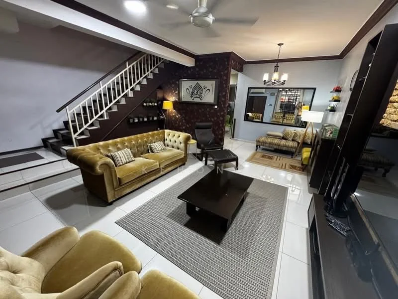Living features: 3-seater tufted sofa in gold, 2-seater fabric sofa in beige, coffee table, area rug with geometric pattern, wall-mounted TV, TV console, ceiling fan, recessed downlights, decorative wall with patterned wallpaper, staircase with white railing, framed artwork, decorative plants in pots; style: contemporary.