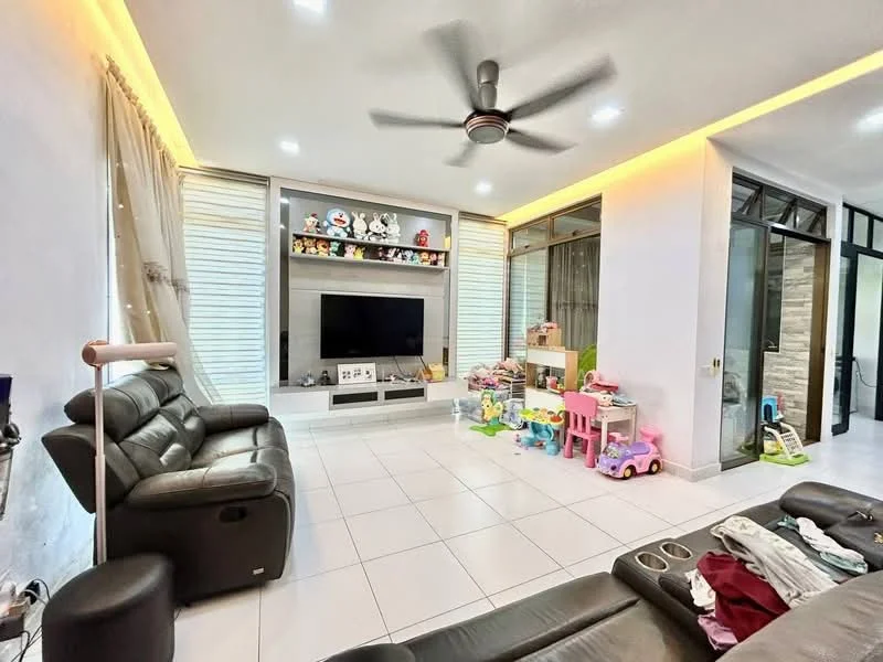 Living features: black leather recliner sofa, 3-seater fabric sofa in grey, wall-mounted TV, TV console, decorative shelving with toys, white painted walls, tile flooring, ceiling fan with light, large windows with sheer curtains, LED strip lighting, play area with toys, area rug; style: modern.