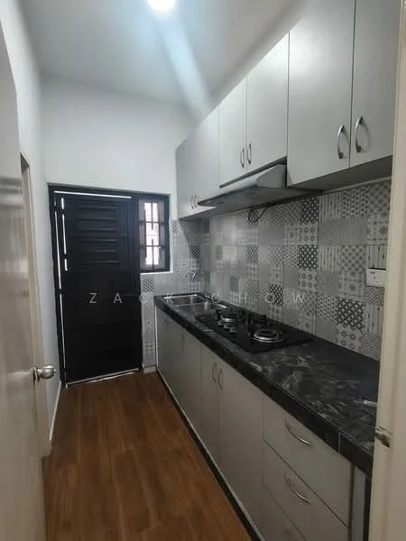 Kitchen features: grey cabinetry, black granite countertop, stainless-steel gas hob, stainless-steel range hood, black and white patterned backsplash, wooden flooring, single-bowl stainless-steel sink, door leading outside; style: modern.