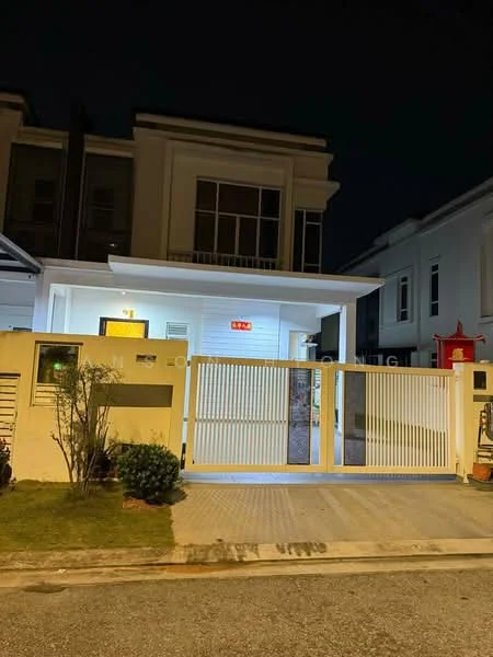Exterior type: detached bungalow; features: white painted facade, flat roof, double-volume main entrance, gated entry with sliding gate, manicured lawn, paved driveway, outdoor lighting, surrounded by residential buildings; style: modern.