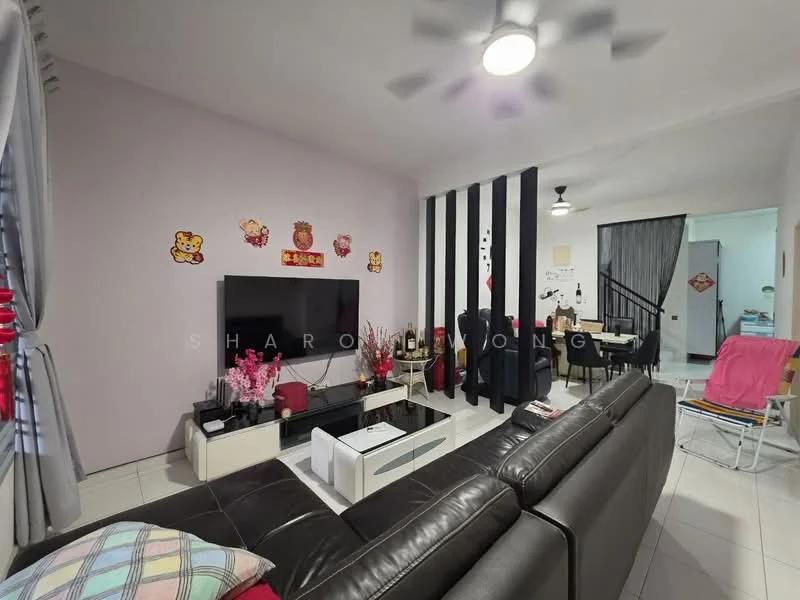 Living features: 3-seater leather sofa in dark brown, coffee table with white surface, wall-mounted TV, decorative wall art, light grey painted walls, ceiling fan with light, tile flooring, decorative plants in pots, area rug with geometric pattern, black accent wall, window with sheer curtains; style: modern.