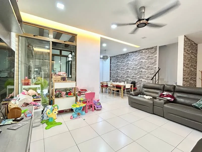 Living features: grey leather sectional sofa, white tiled flooring, 5-blade ceiling fan with light, recessed LED downlights, stone accent wall, large windows with sheer curtains, decorative wall clock, children's play area with toys, dining table with chairs, open layout to kitchen, wall-mounted TV, decorative plants; style: modern.