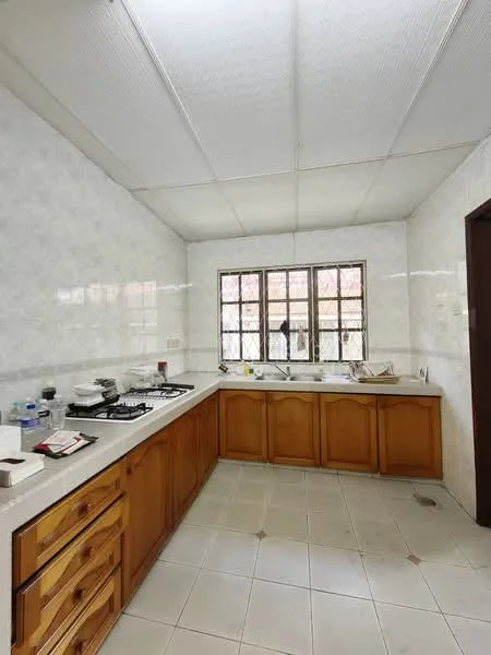 Kitchen features: white tiled walls, cream tiled flooring, wood cabinetry, double-bowl stainless-steel sink, chrome pull-down faucet, 4-burner gas hob, built-in oven, window with grid design, countertop with white surface, open shelving, kitchen utensils on countertop, light fixture on ceiling; style: traditional.