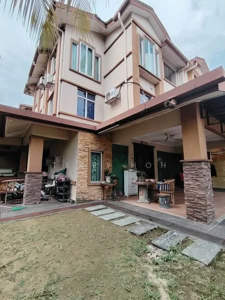 Exterior type: semi-detached house; features: two-storey building, stone cladding on facade, cream painted facade, multiple windows, air conditioning units visible, manicured lawn, stone-paved walkway, outdoor seating area, covered porch, garden area, patio with furniture; style: modern.