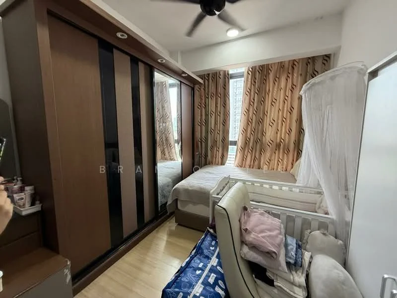 Bedroom features: wooden flooring, floor-to-ceiling windows, curtains with geometric pattern, built-in wardrobe with sliding doors, queen-size bed, crib, bedside table, wall-mounted light fixture, ceiling fan; style: modern; view: city.