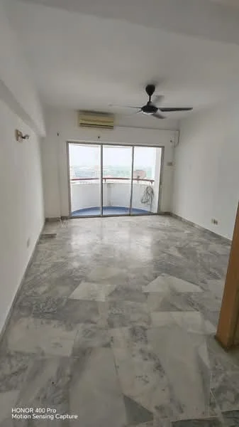Living features: marble flooring, white painted walls, 5-blade ceiling fan, floor-to-ceiling sliding glass door, air conditioning unit, balcony access, natural light from large windows; style: modern; view: city.