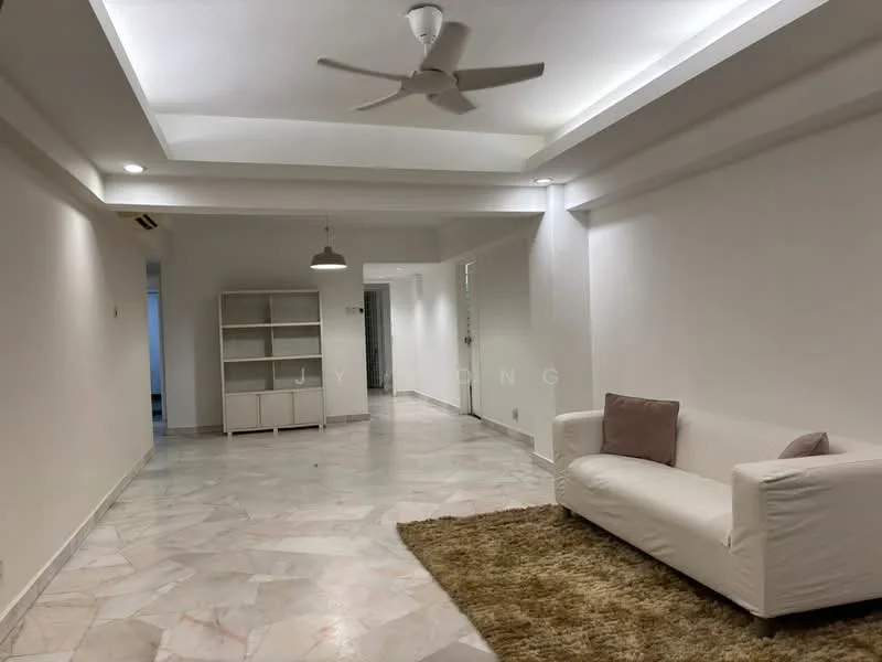 Living features: white painted walls, marble flooring, tray ceiling, recessed downlights, 5-blade ceiling fan, sofa in white fabric, area rug with neutral color, open layout, natural light from windows, shelving unit, neutral color palette; style: modern.