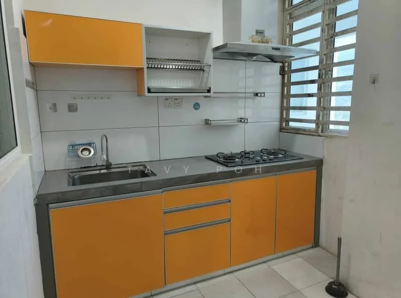 Kitchen features: orange cabinetry, grey countertop, single-bowl stainless-steel sink, chrome pull-down faucet, 4-burner gas hob, built-in range hood, white tiled backsplash, window with horizontal slats, wall-mounted shelves, floor tiles, kitchen cabinet handles; style: modern.