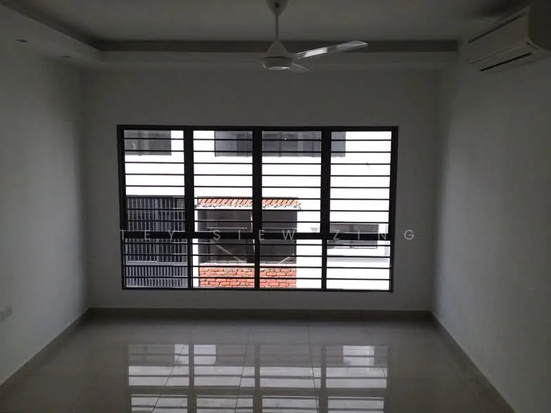 Room features: white painted walls, polished floor tiles, 5-blade ceiling fan, floor-to-ceiling windows with horizontal bars, air conditioning unit, natural light from windows; style: modern; view: city.