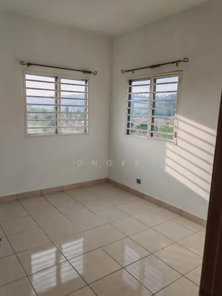 Room features: white painted walls, glazed ceramic tile flooring, two windows with horizontal slats, natural light from windows, mounting brackets for curtains, corner room, view of greenery outside; view: garden.