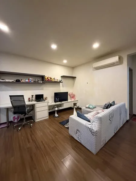 Living features: laminate wood flooring, white painted walls, recessed downlights, 1 wall-mounted split AC, sofa with patterned throw pillows, TV console with TV, desk with ergonomic chair, open shelving with decorative items; style: modern.