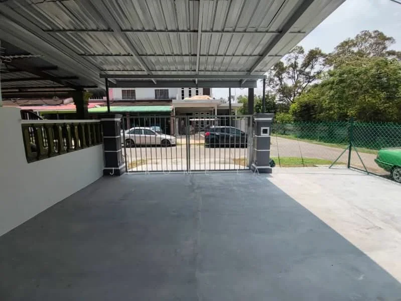 Exterior type: car porch; features: covered car porch, metal gate, concrete flooring, fenced perimeter, manicured landscaping, driveway with interlocking pavers; style: modern.