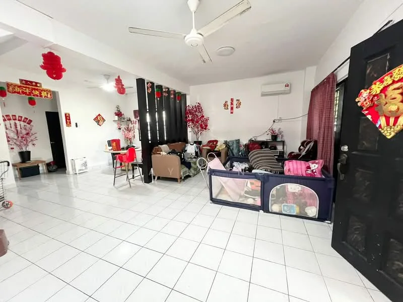 Living features: white painted walls, ceramic tile flooring, 5-blade ceiling fan, air conditioning unit, large windows with sheer curtains, sofa with cushions, coffee table, decorative wall art, red lanterns, children's playpen, dining table with chairs, storage cart; style: modern.
