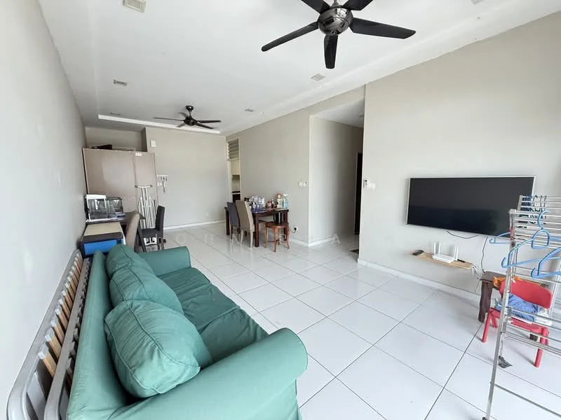Living features: green fabric sofa, white tiled flooring, wall-mounted TV, ceiling fan, dining table with chairs, open layout, light grey painted walls, window with natural light; style: modern.