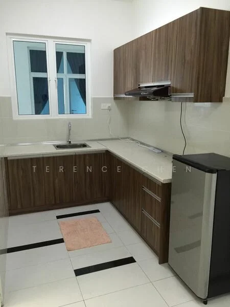 Kitchen features: L-shaped kitchen layout, brown wooden cabinetry, light-colored countertop, single-bowl stainless-steel sink, chrome pull-down faucet, built-in range hood, stainless-steel fridge, white tiled backsplash, white tiled flooring with black accents, window above sink, pink bath mat; style: modern.