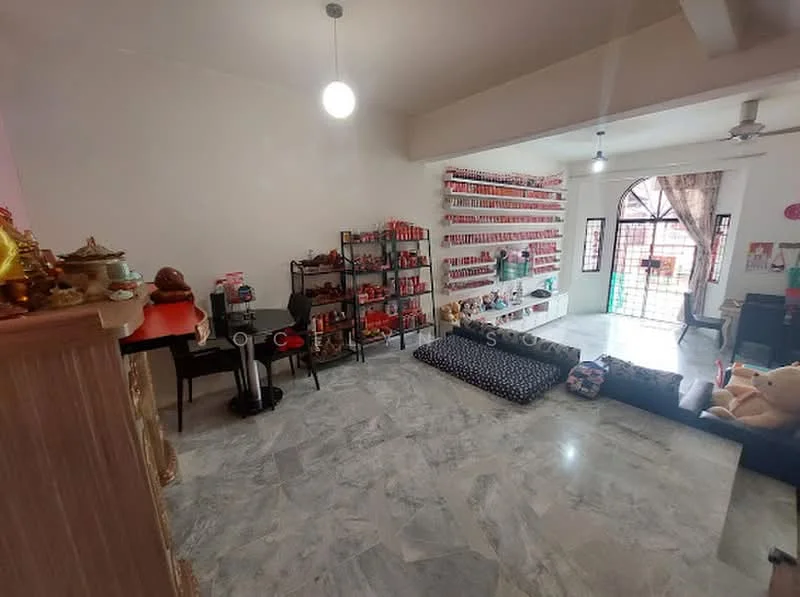 Living features: marble flooring, white painted walls, ceiling fan, floor-to-ceiling windows, black sofa, decorative wall shelves, various decorative items, large stuffed toys, dining table with chairs, natural light from windows; style: modern.