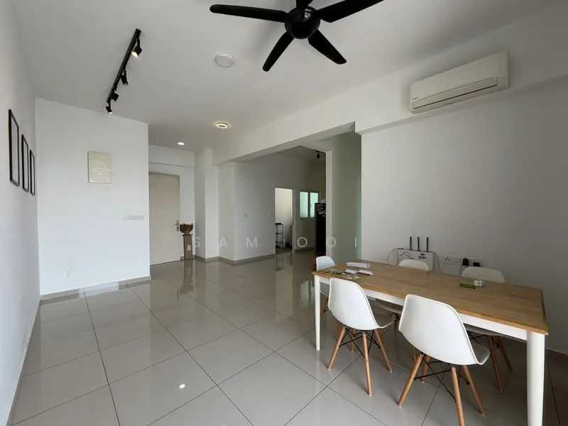 Dining features: dining table with wooden top, 4 white plastic dining chairs, white painted walls, glossy ceramic tile flooring, ceiling fan with 3 blades, recessed downlights, air conditioning unit on wall, open layout to living area, large windows for natural light; style: modern. Room features: white painted walls, glossy ceramic tile flooring, ceiling fan with 3 blades, recessed downlights, air conditioning unit on wall, open layout to dining area, doorway leading to another room.