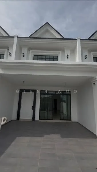 Exterior type: linked terrace house; features: white painted facade, flat roof, glass sliding doors, large windows, grey tiled flooring, covered porch area, exposed eaves, modern architectural design; style: modern.