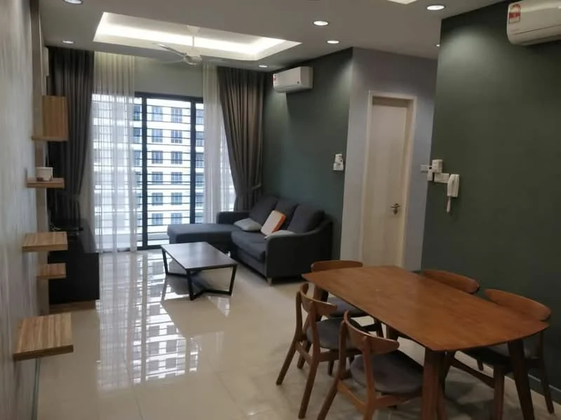 Living features: grey fabric sofa, coffee table, dining table with 6 chairs, wall-mounted air conditioning unit, 5-blade ceiling fan, floor-to-ceiling windows, sheer curtains, recessed downlights, cream tiled flooring, green accent wall, wooden wall shelves; style: modern; view: city.