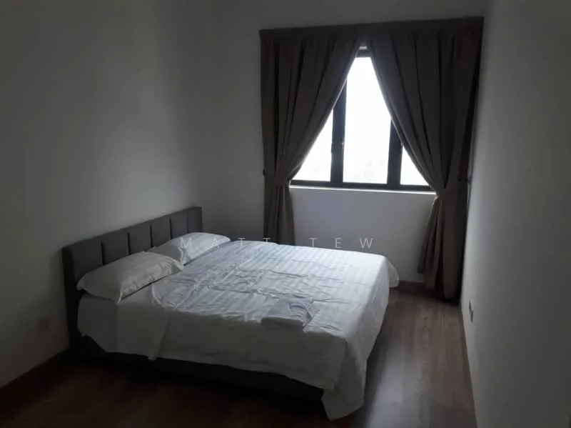 Bedroom features: queen-size bed, upholstered headboard, white bedding, wood flooring, floor-to-ceiling window, curtains, neutral wall colour, decorative wall, nightstand, light source; style: modern; view: city.