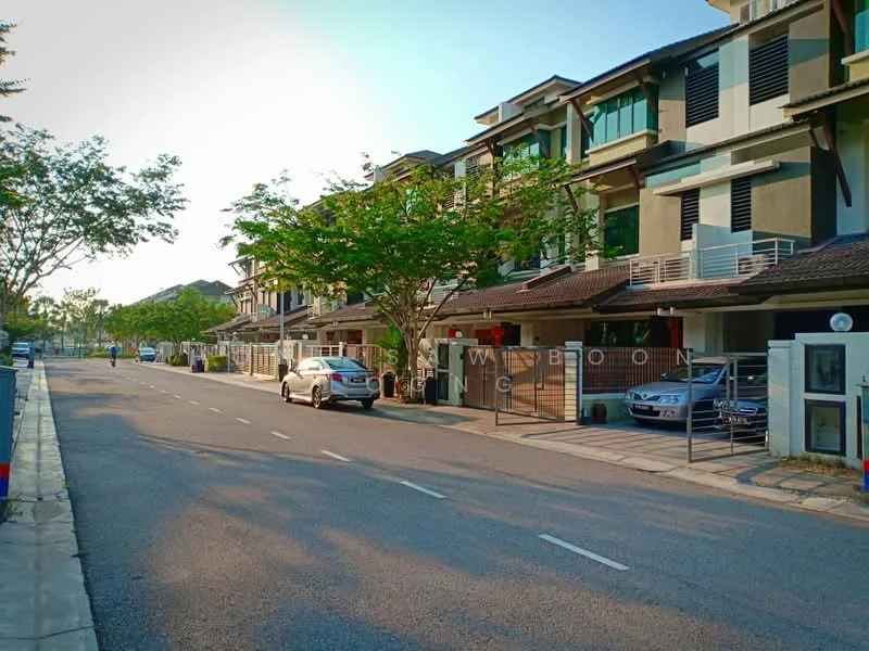 Exterior type: linked terrace house; features: two-storey linked terrace houses, driveway with interlocking pavers, manicured landscaping with trees, front porches with railings, glass balcony railings, gated entry with perimeter fence, street view with parked cars, asphalt road, sidewalks, modern facade with horizontal lines; style: modern.