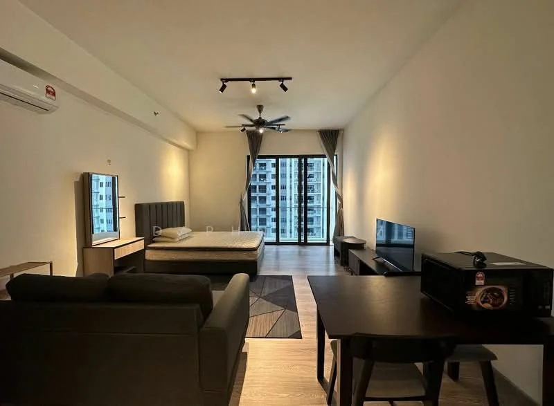 Living features: floor-to-ceiling windows, sliding glass door, 3-blade ceiling fan, wall-mounted TV, sofa in grey fabric, coffee table, dining table with chairs, microwave, wooden flooring, neutral painted walls, curtains, area rug with geometric pattern, built-in wardrobe; style: modern; view: city.