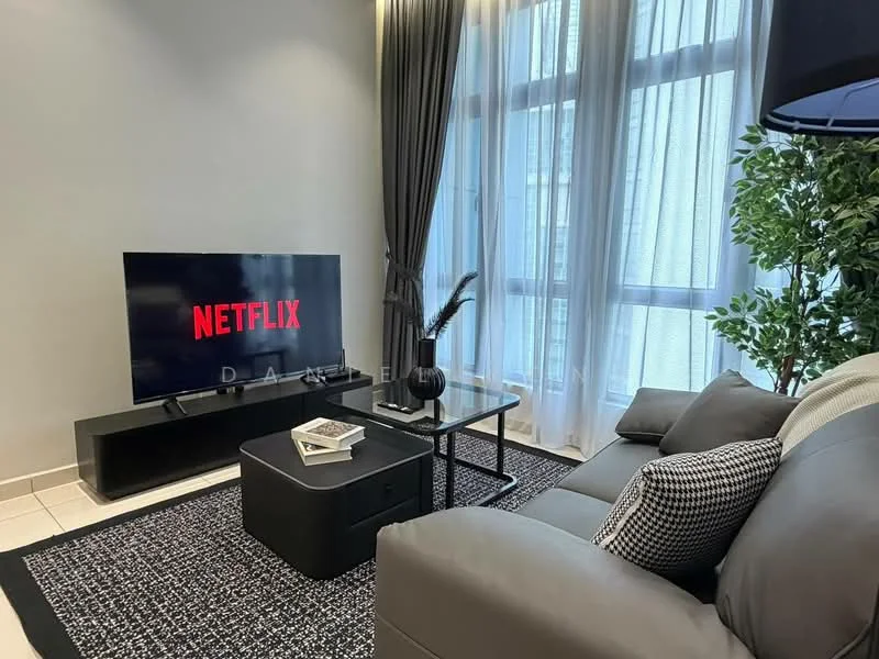 Living features: grey leather sofa, black coffee table, black TV console, wall-mounted flat-screen TV, area rug with geometric pattern, floor-to-ceiling windows, sheer curtains, black floor lamp, decorative plant, decorative vase; style: modern.