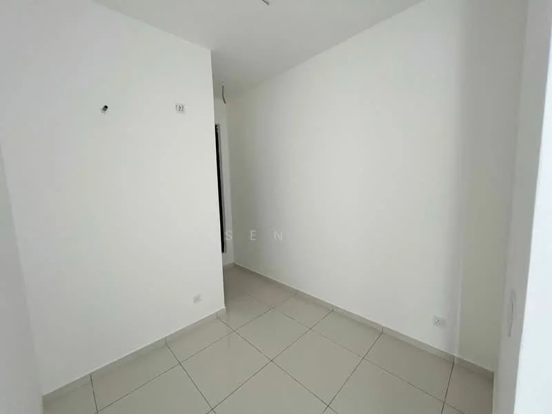 Room features: white painted walls, glossy ceramic tile flooring, no visible windows, no visible doors, neutral color scheme; style: minimalist.